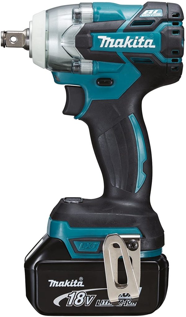 Makita DTW281RTJ 18V/5.0Ah Battery-Powered Impact Wrench in Makpac with 2 Batteries and Charger, DTW281RTJ