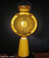 Portable Solar LED Traffic Warning Light