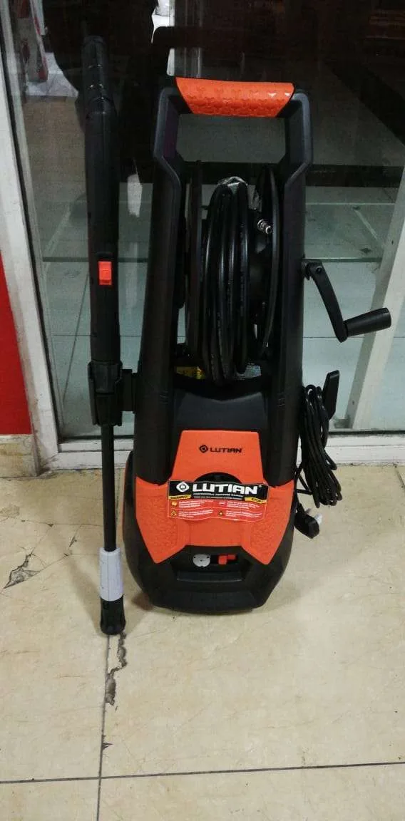ELECTRIC HIGH-PRESSURE CLEANER